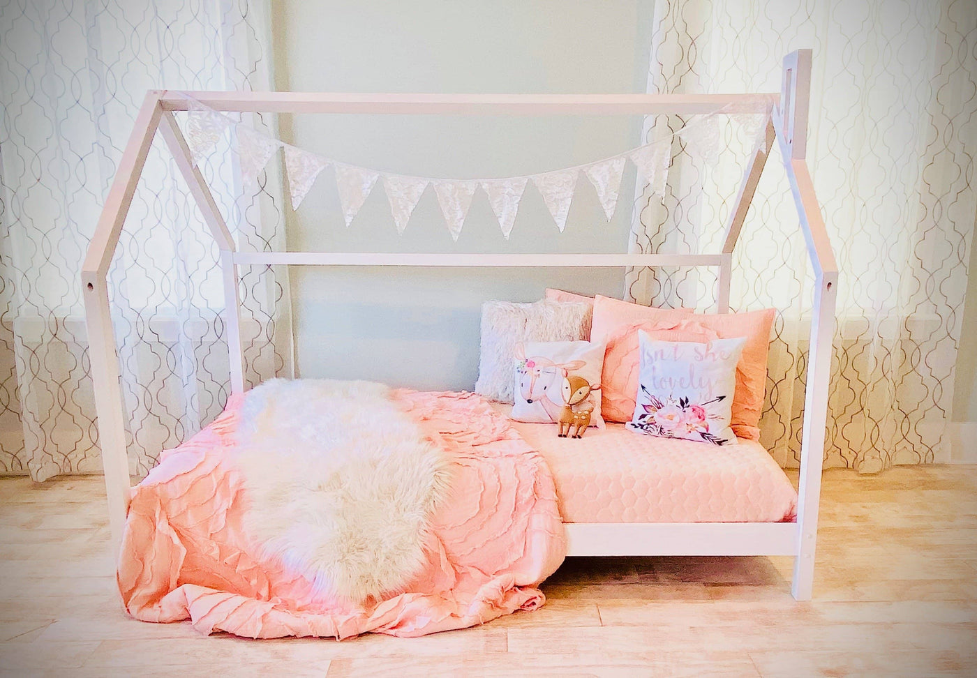 Lucy White Twin House Bed Custom Kids Furniture